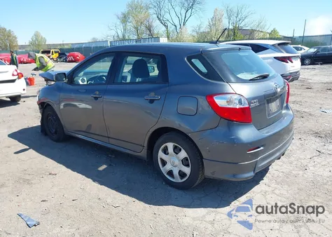 2010 Toyota Matrix S z USA, uszkodzony, nr VIN 2T1LE4EE7AC013751